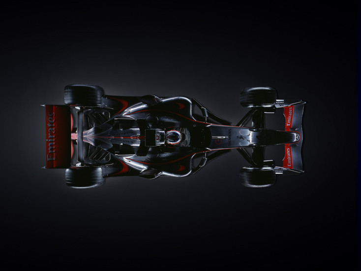 JOHNNIE_WALKER_MACLAREN_TOP