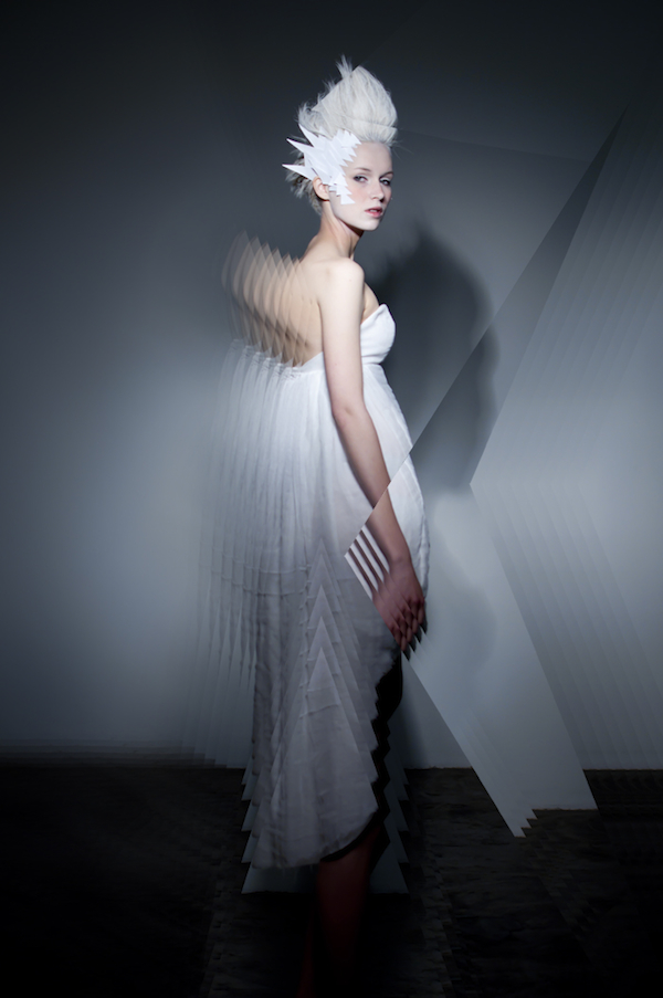 16_gilles-et-dada-fw107 art blog - Federico Cabrera - empty kingdom