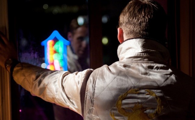 1_e_Ryan-Gosling-in-Drive-2011-Movie-Image-2