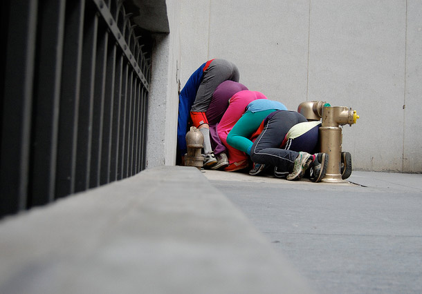 Will-Dorner_Bodies-in-urban-spaces_yellowtrace_1