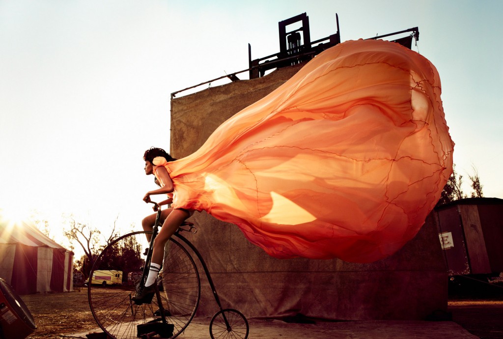 BOOK_CIRCUS_ALISAR_WOLKE_SRGB_10X15