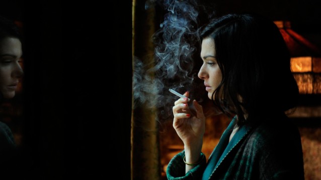 1_e_terence-davies-_the-deep-blue-sea