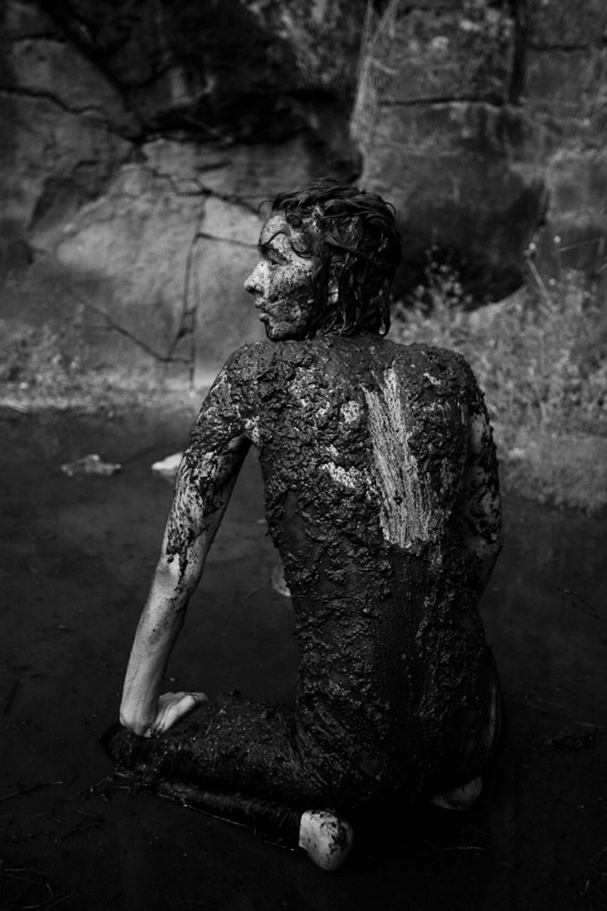 Lilli-Waters_web10 art blog - Lilli Waters - empty kingdom