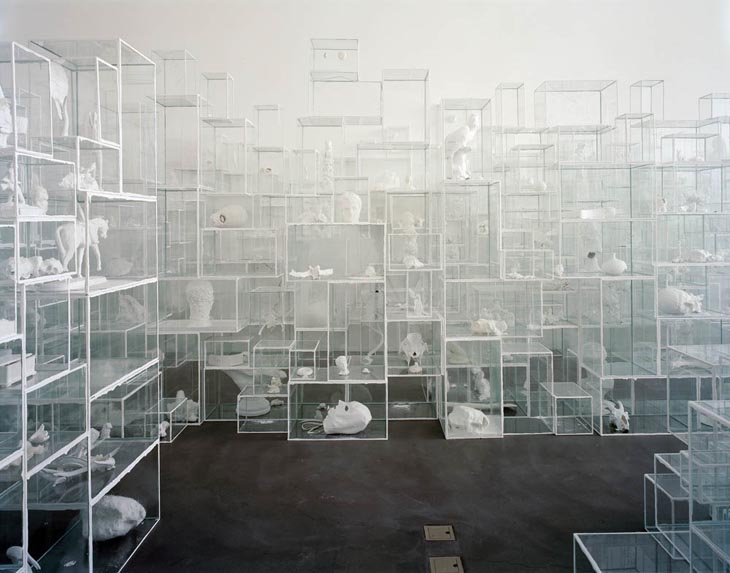 20110705055617_terence_koh_vitrines_1