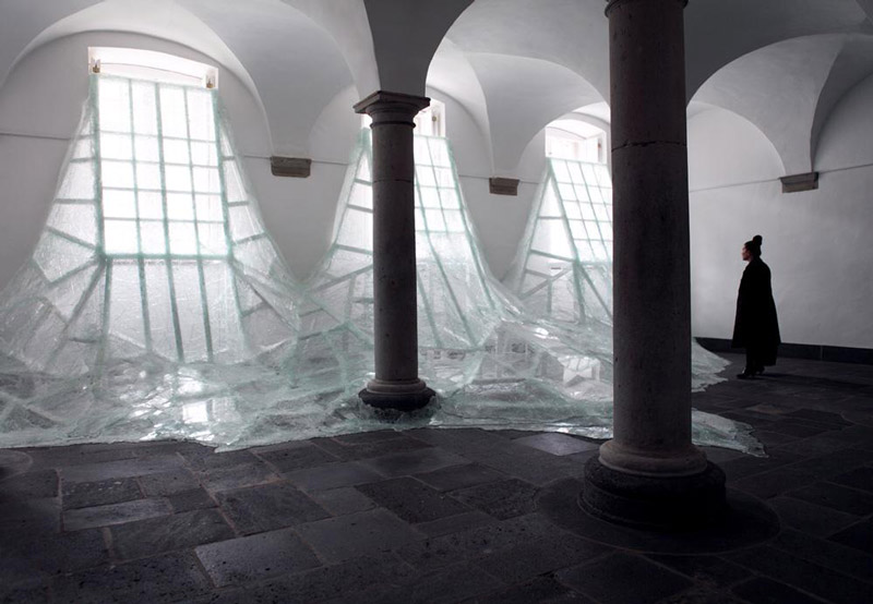 Baptiste-Debombourg_web2 art blog - Baptiste Debombourg - empty kingdom
