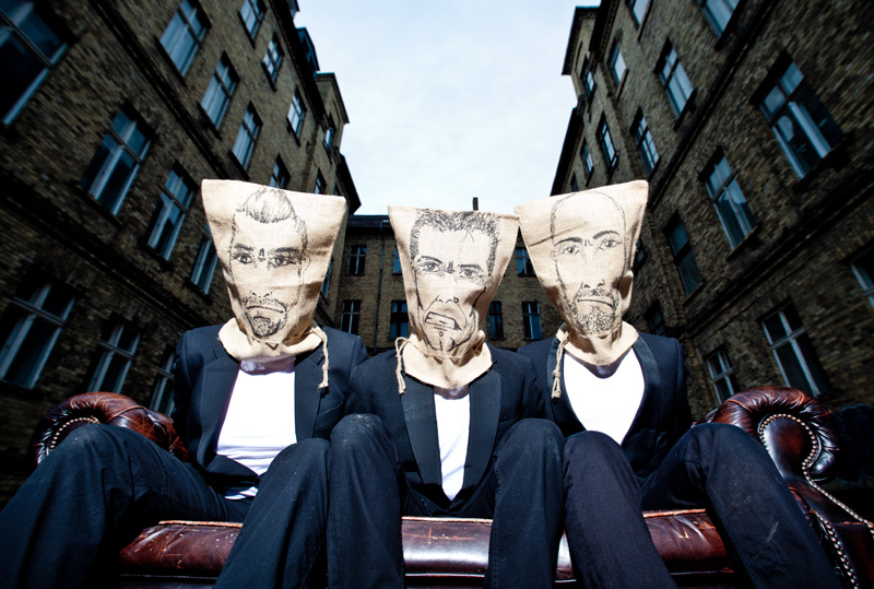 oomph_sack_voraus_foto_oliver_rath art blog - Oliver Rath - Empty Kingdom