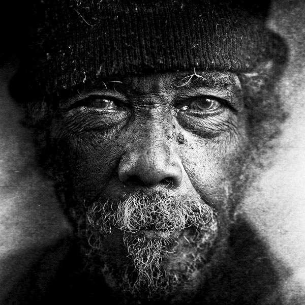 Lee-Jeffries_Web12 art blog - Lee Jeffries - empty kingdom