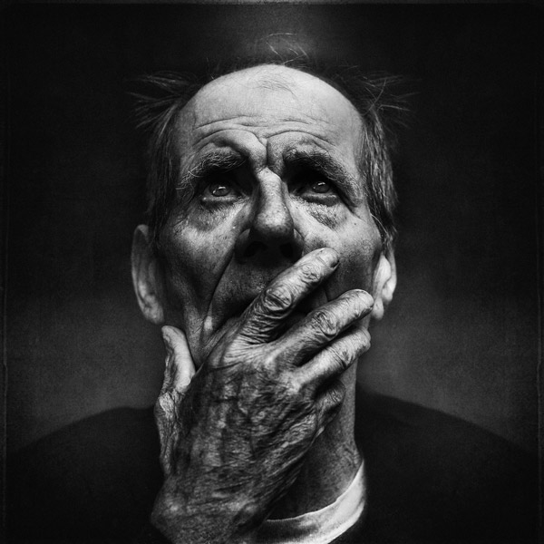 Lee-Jeffries_Web15 art blog - Lee Jeffries - empty kingdom