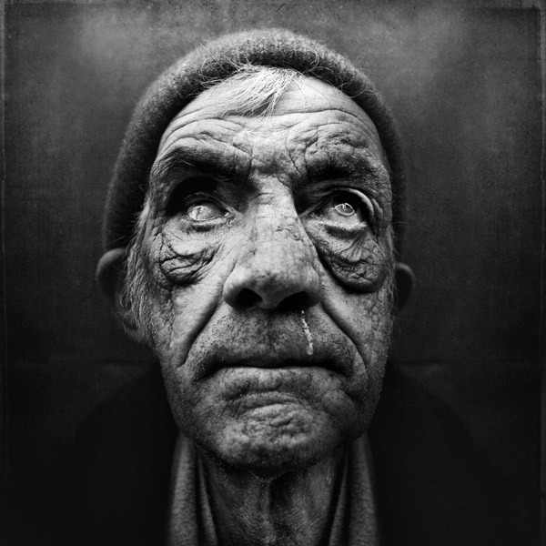 Lee-Jeffries_Web2 art blog - Lee Jeffries - empty kingdom