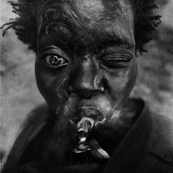 Lee-Jeffries_Web5 art blog - Lee Jeffries - empty kingdom