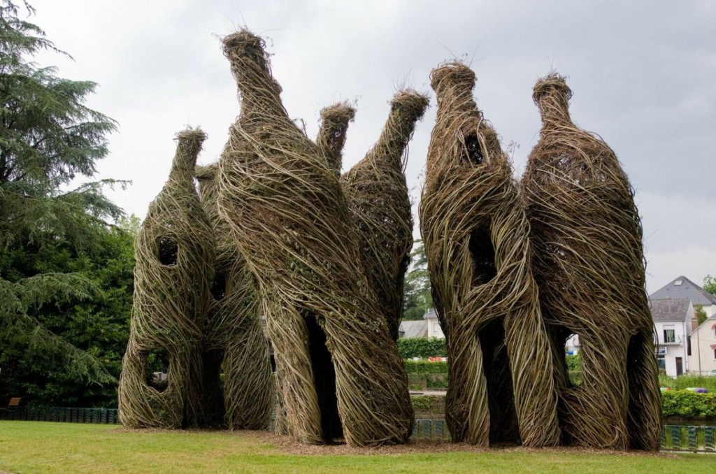 Art Blog - Patrick Dougherty - Empty Kingdom