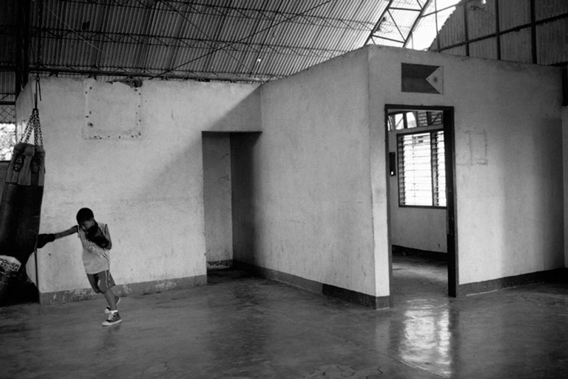 Jake-Verzosa_web23 art blog - Jake Verzosa - empty kingdom