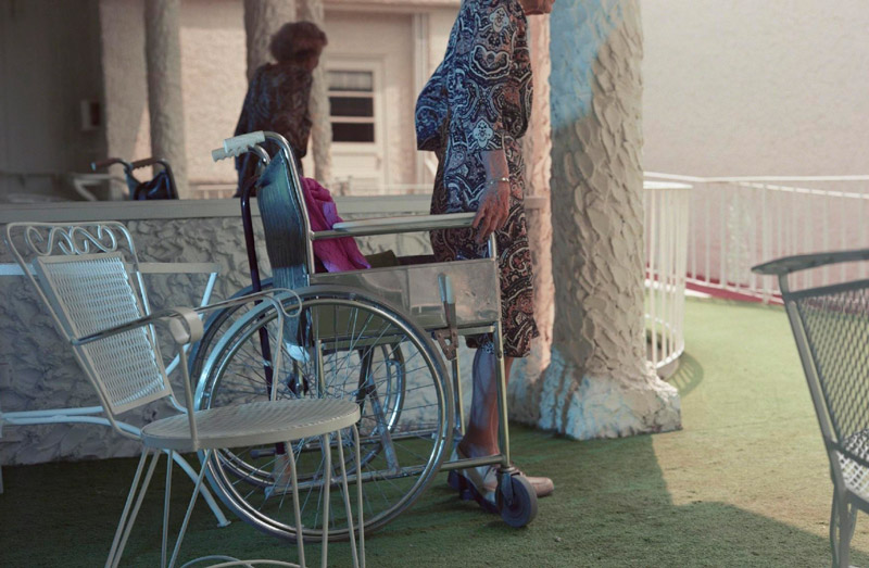 Philip-Lorca-diCorcia_web13 art blog - Philip-Lorca diCorcia - empty kingdom