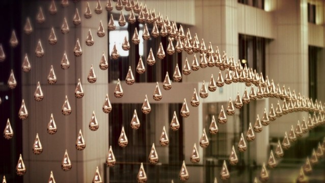 1_e_ART_COM-_Kinetic-Rain
