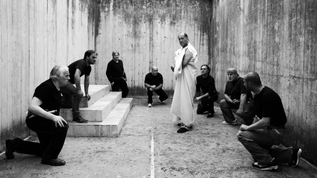 1_e_Paolo-Taviani,-Vittorio-Taviani-_Caesar-Must-Die-(Cesare-Deve-Morire)