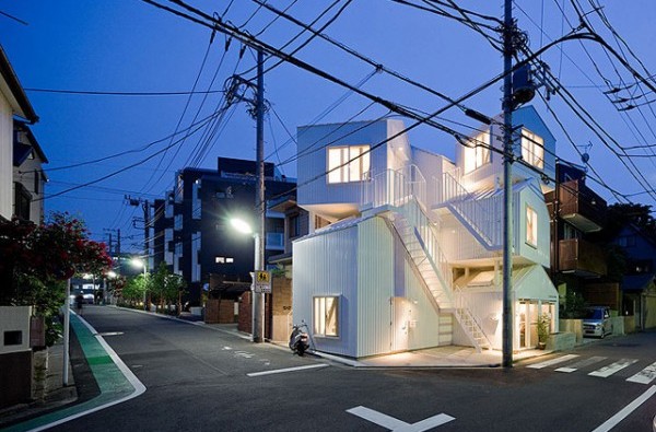 Stacked-Apartment-by-Sou-Fujimoto-600x400
