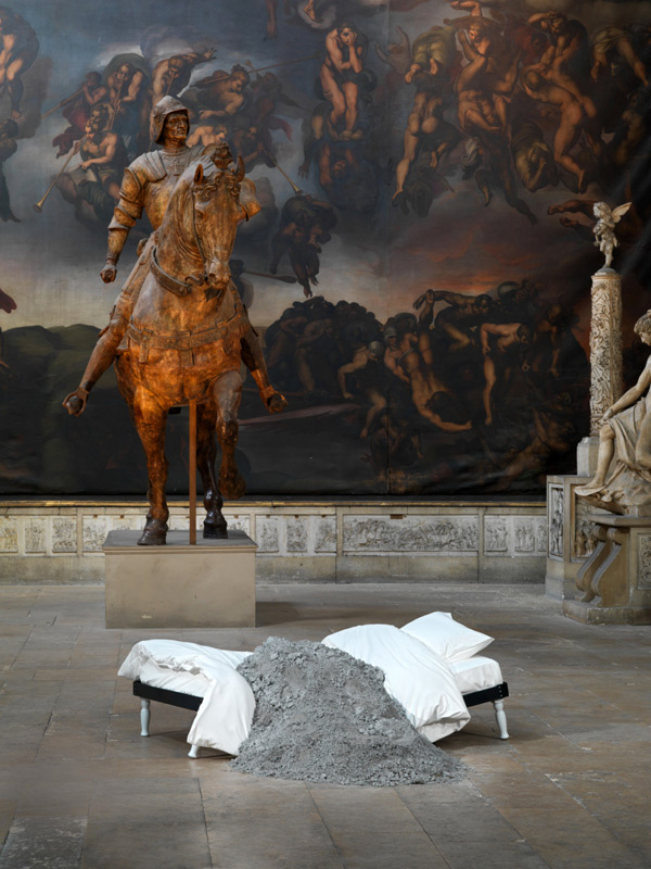 art blog - Urs Fischer - empty kingdom